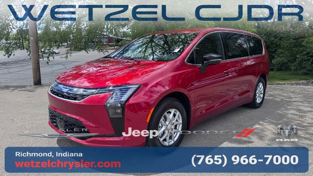 New 2027 Chrysler Pacifica Select FWD image 3
