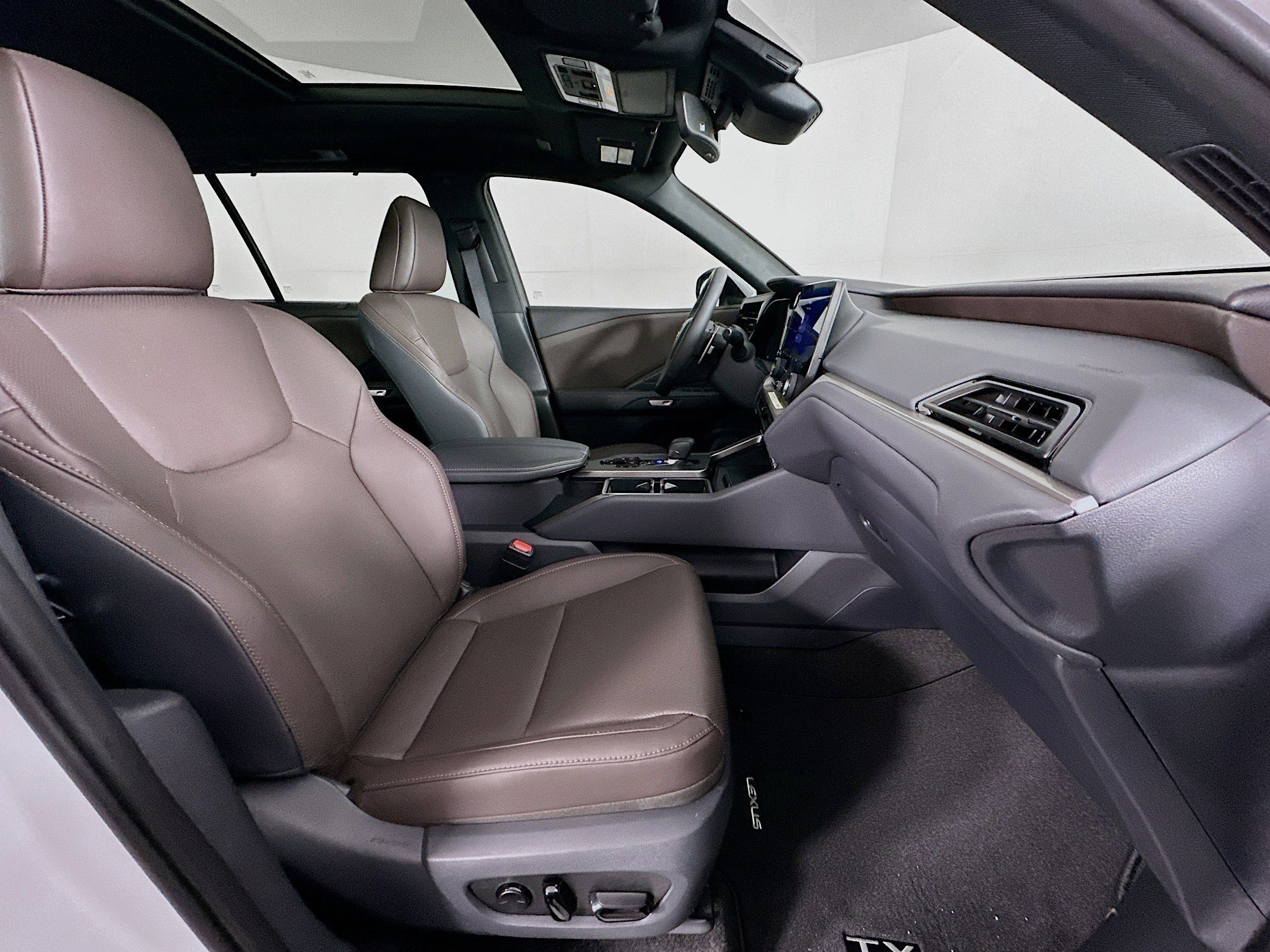 New 2026 Lexus TX 350 AWD image 32