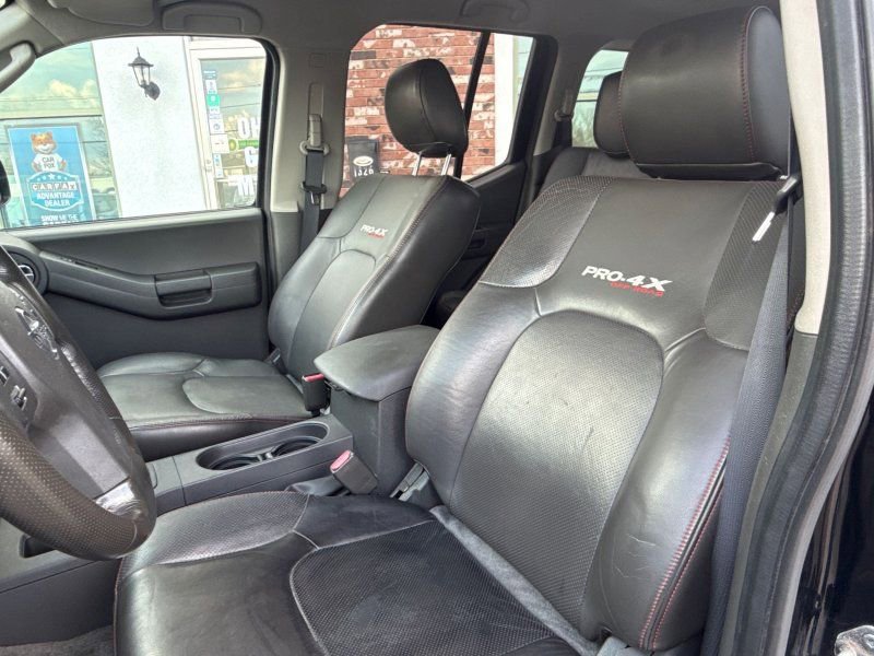 Used 2012 Nissan Xterra PRO-4X w/ Pro-4x Leather Pkg image 12
