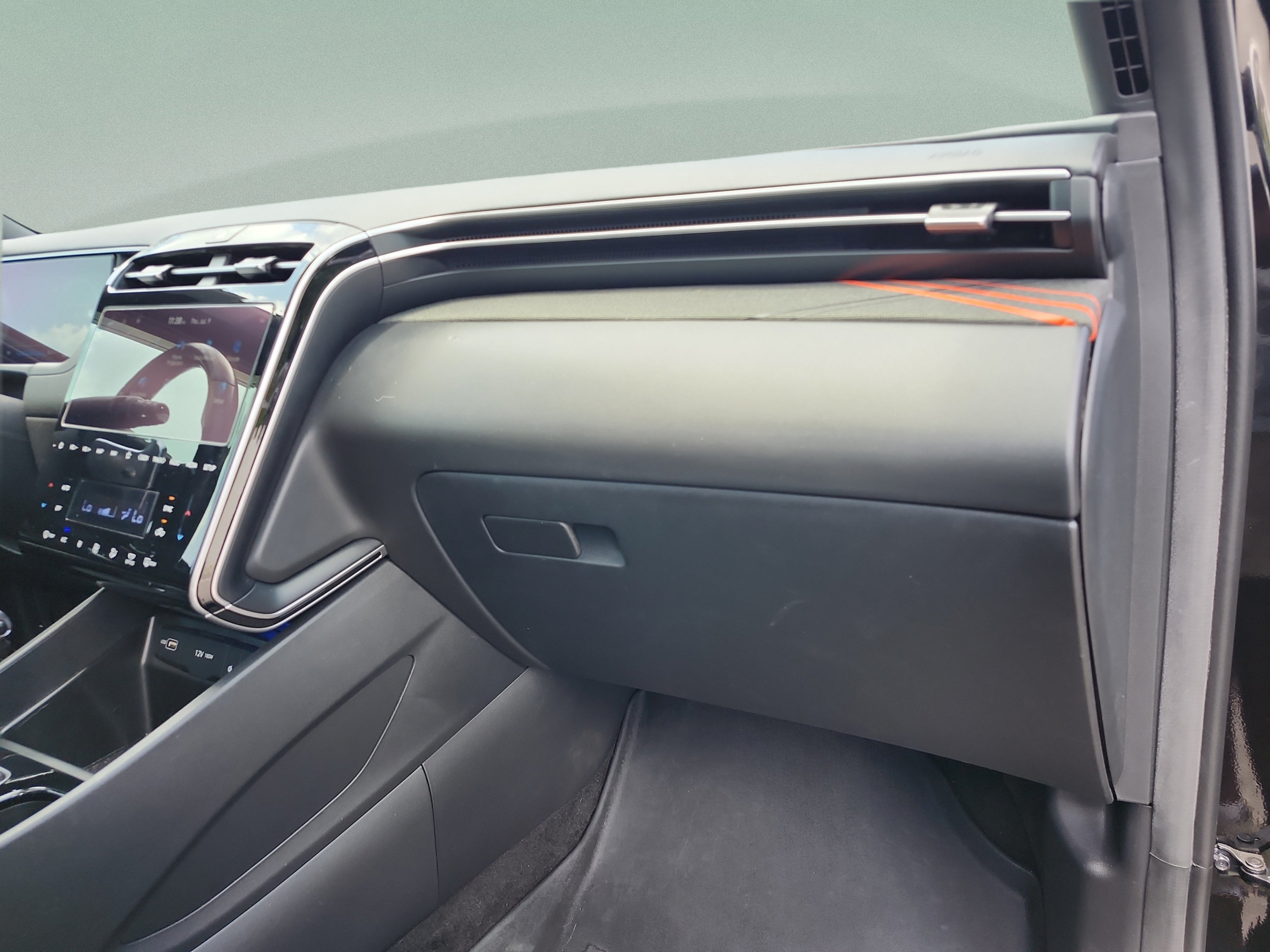 Certified 2023 Hyundai Santa Cruz Limited AWD/4WD image 22
