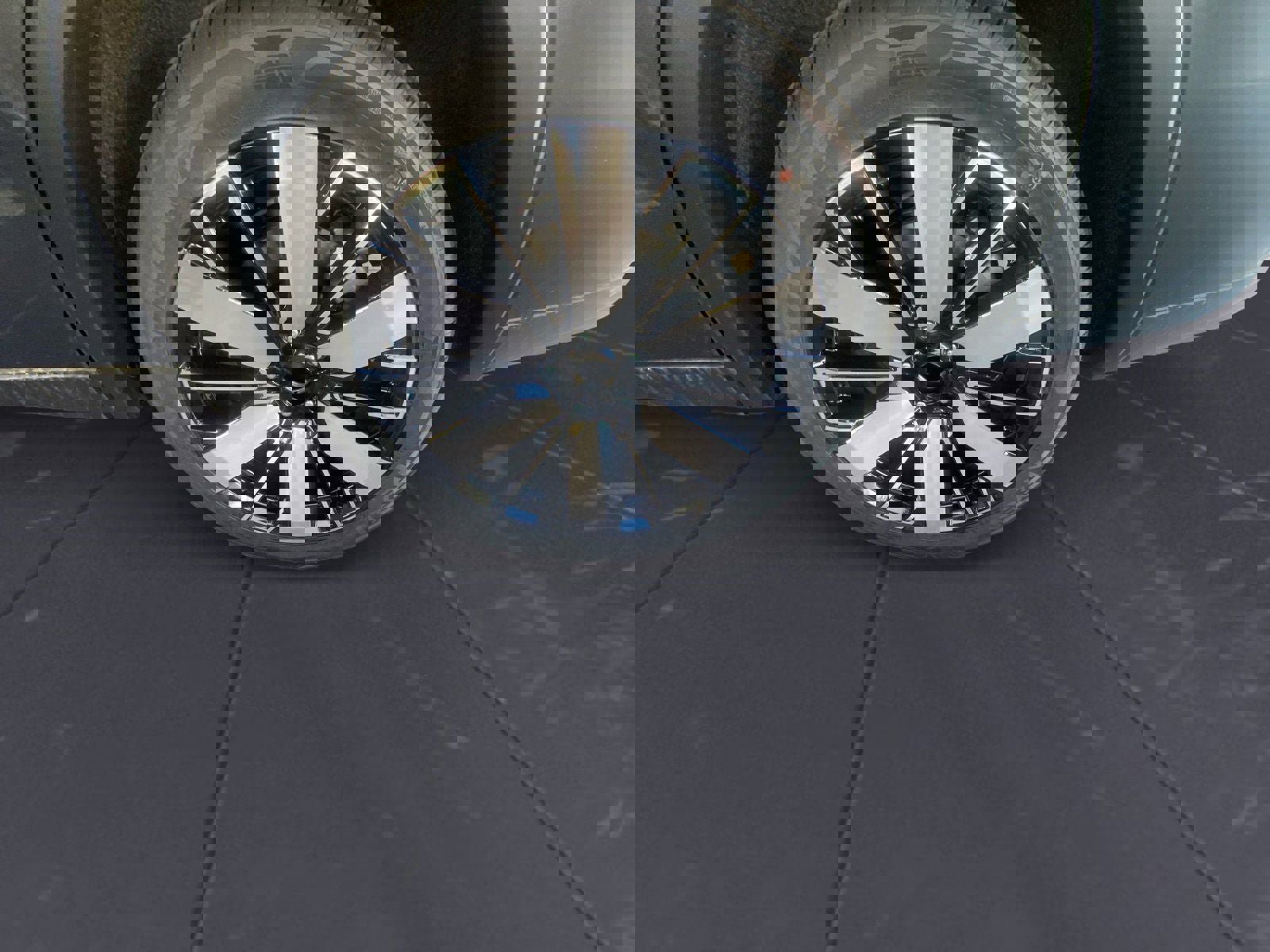 New 2025 Mitsubishi Outlander SE image 14