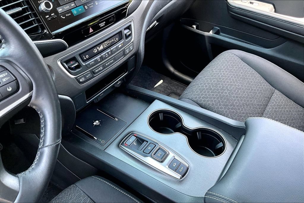 Used 2024 Honda Ridgeline Sport image 15