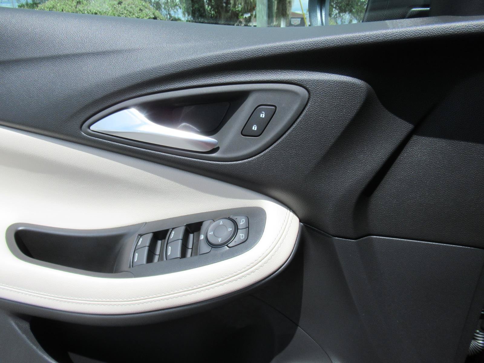 New 2026 Buick Encore GX Preferred w/ Comfort Package FWD image 21