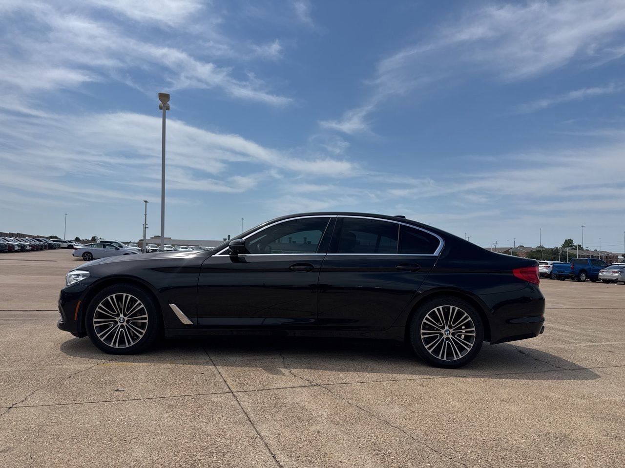Used 2019 BMW 530i w/ Premium Package RWD image 14