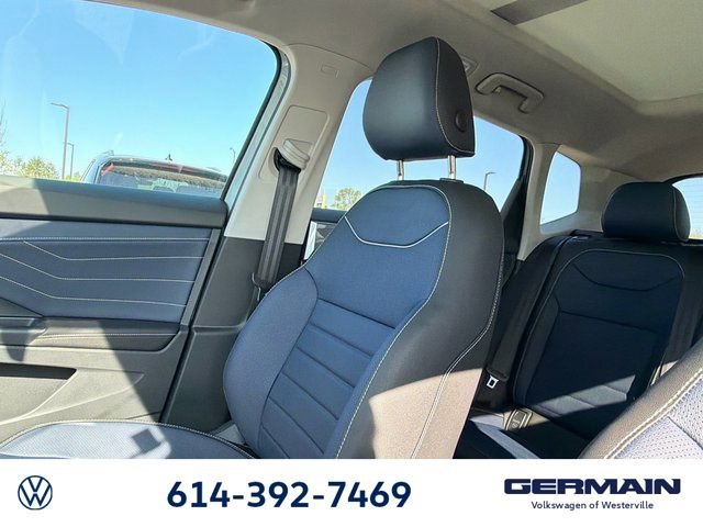 New 2026 Volkswagen Taos SEL image 22