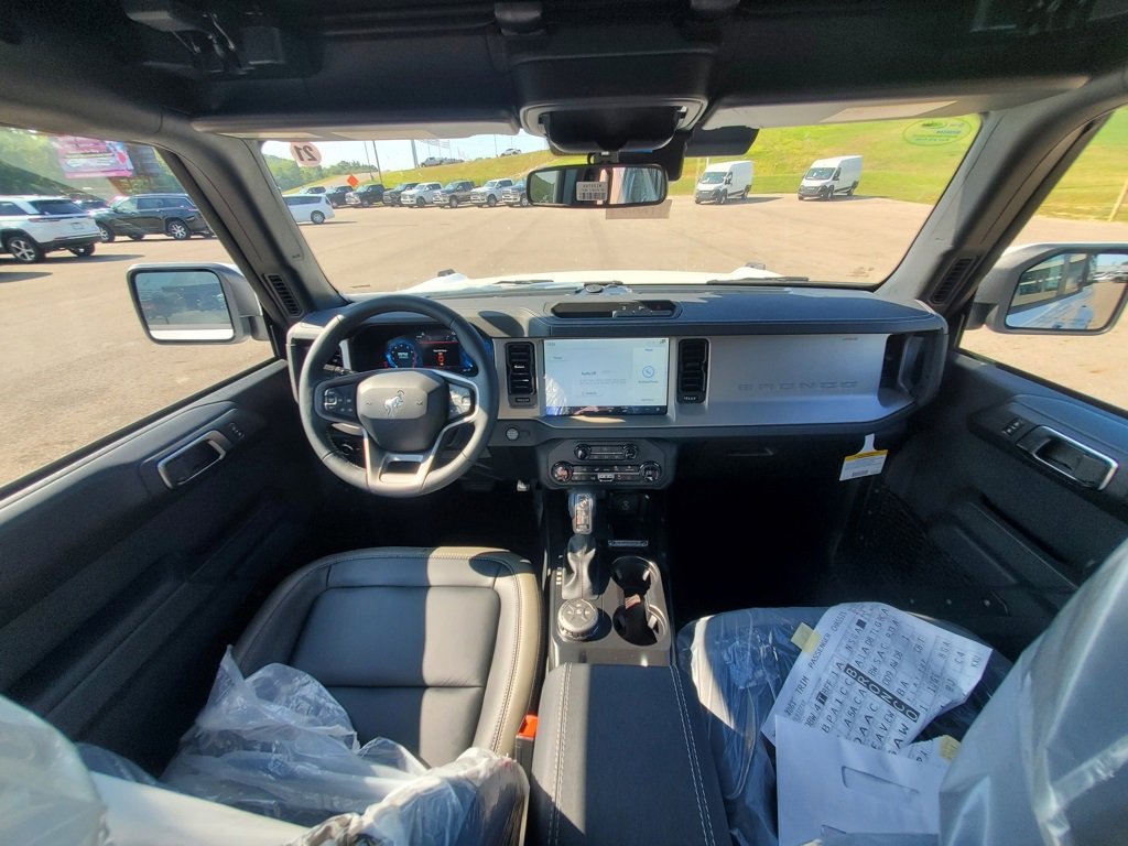 New 2025 Ford Bronco Badlands image 23