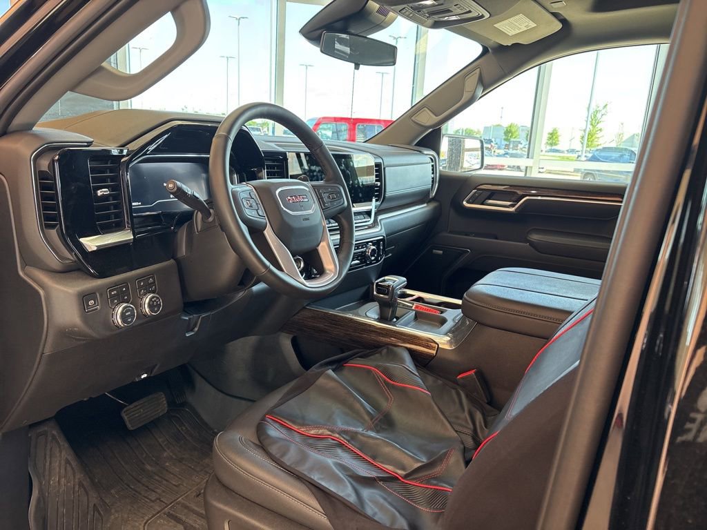 Used 2025 GMC Sierra 1500 Elevation w/ Elevation Premium Package AWD/4WD image 19