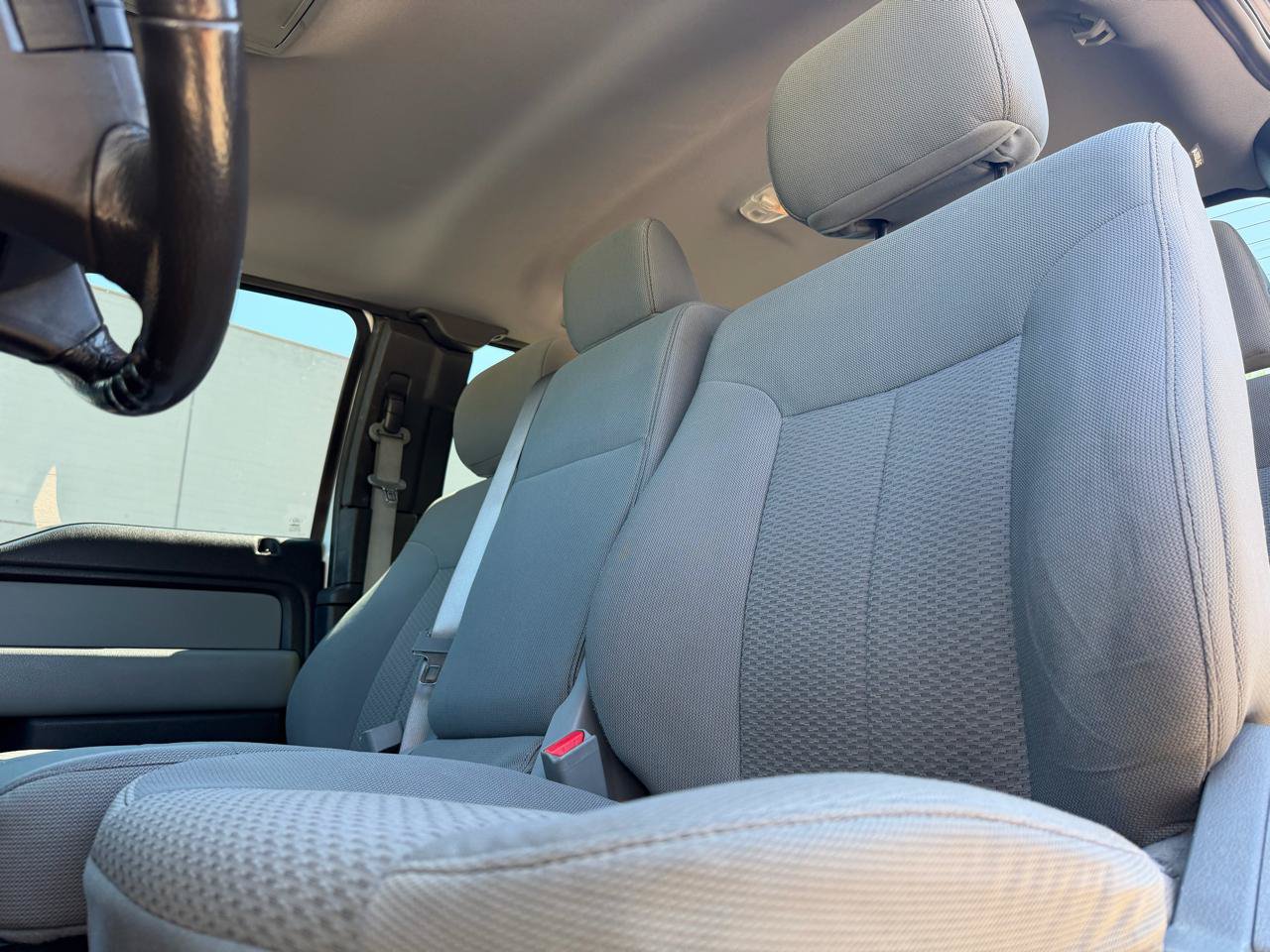 Used 2014 Ford F150 XLT w/ Equipment Group 302A Luxury AWD/4WD image 10