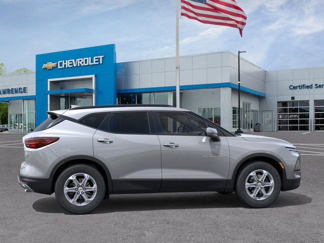 New 2026 Chevrolet Blazer LT w/ Sound & Technology Package AWD/4WD image 5