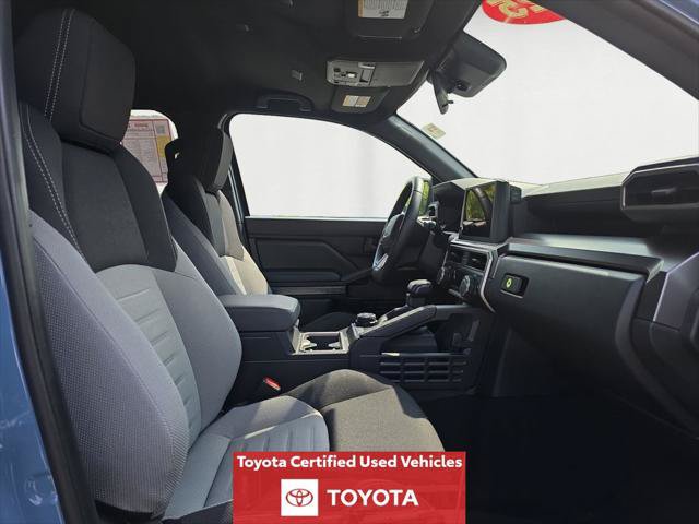 Certified 2025 Toyota 4Runner TRD Off-Road AWD/4WD image 17