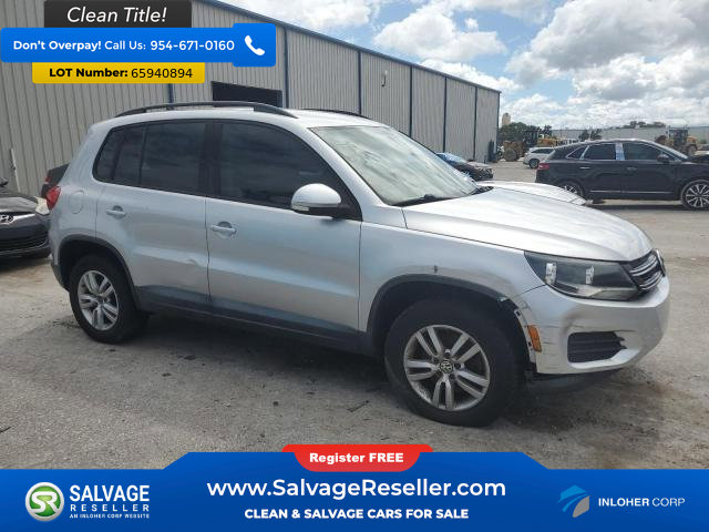 Used 2015 Volkswagen Tiguan S image 5