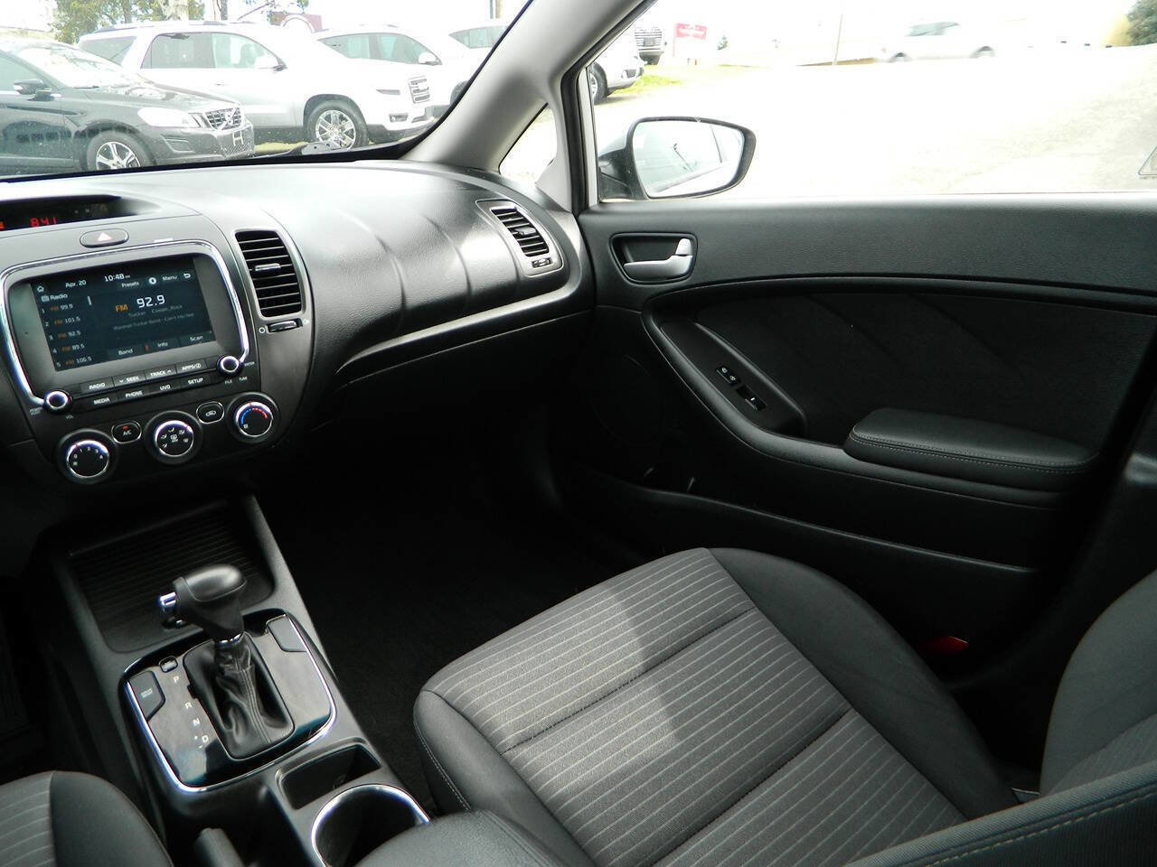 Used 2018 Kia Forte LX w/ LX Popular Package FWD image 17