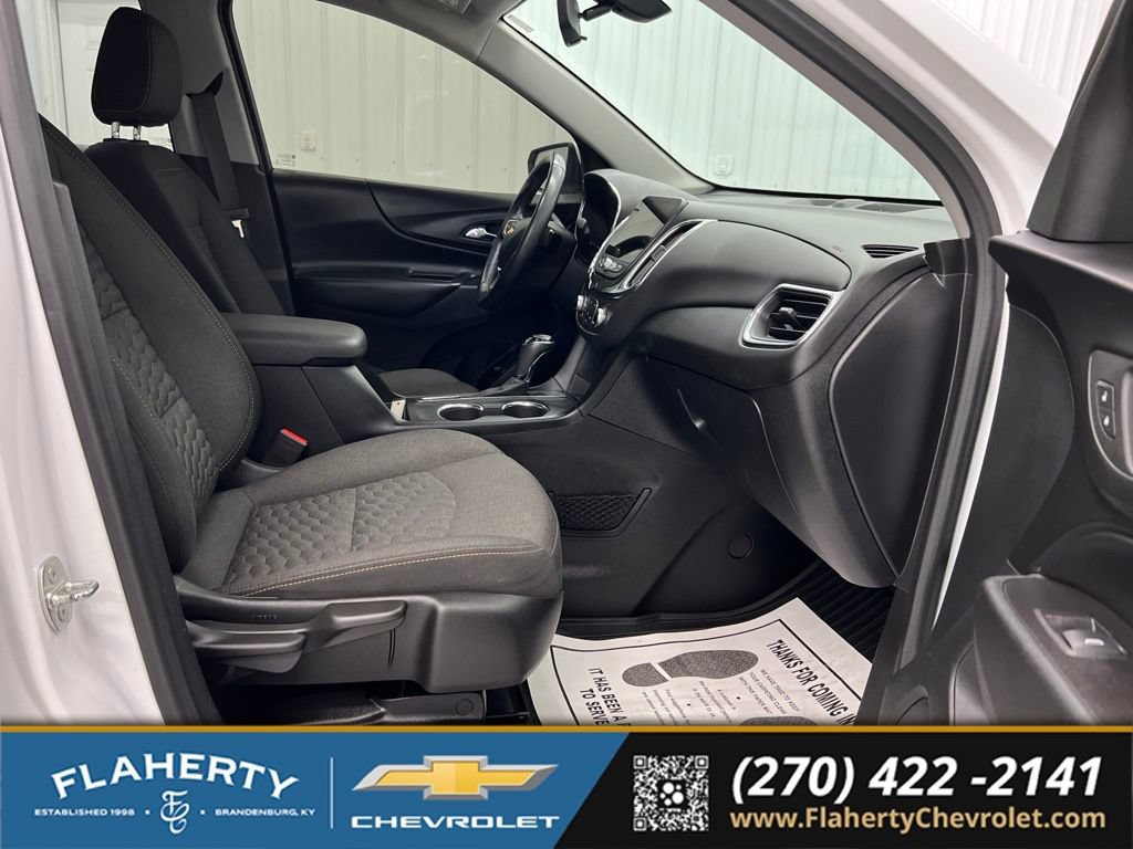 Used 2019 Chevrolet Equinox LT w/ Sun & Navigation Package FWD image 15