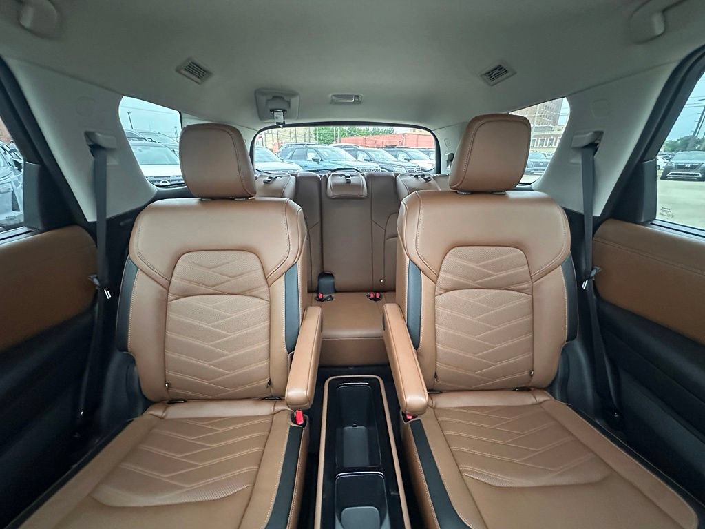 Certified 2023 Nissan Pathfinder Platinum FWD image 21