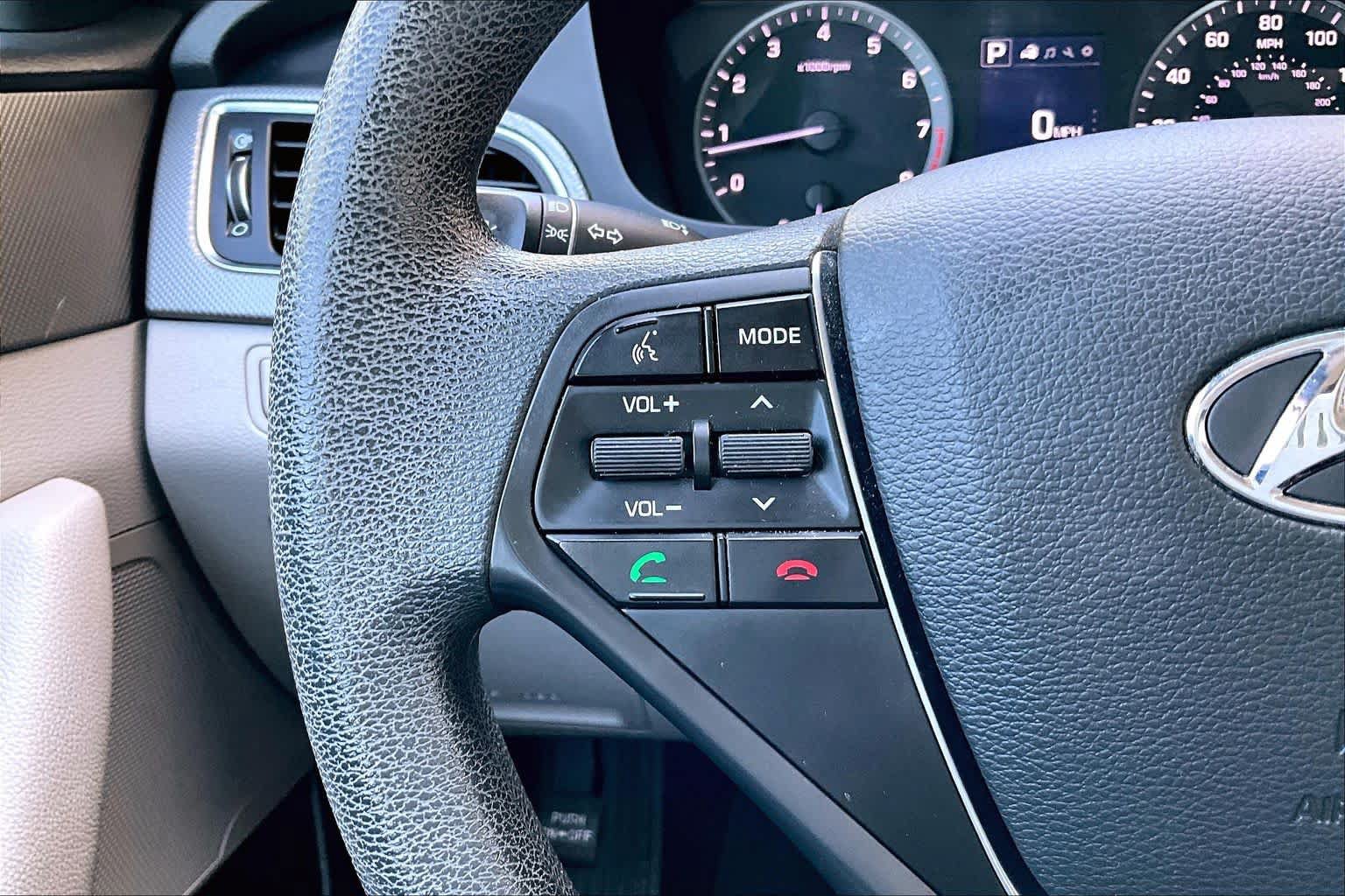 Used 2016 Hyundai Sonata SE FWD image 23