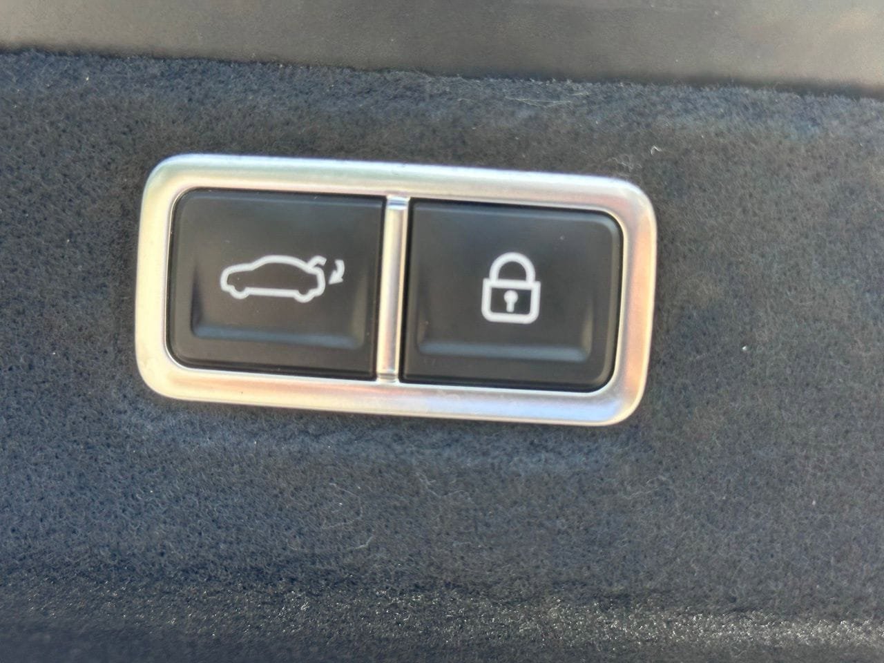 Used 2025 Hyundai Sonata Limited FWD image 17