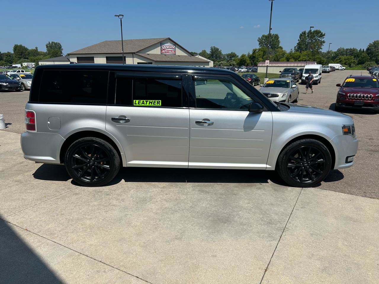 Used 2018 Ford Flex SEL w/ Equipment Group 202A AWD/4WD image 4