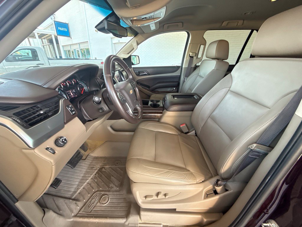 Used 2017 Chevrolet Tahoe LT w/ Luxury Package RWD image 37