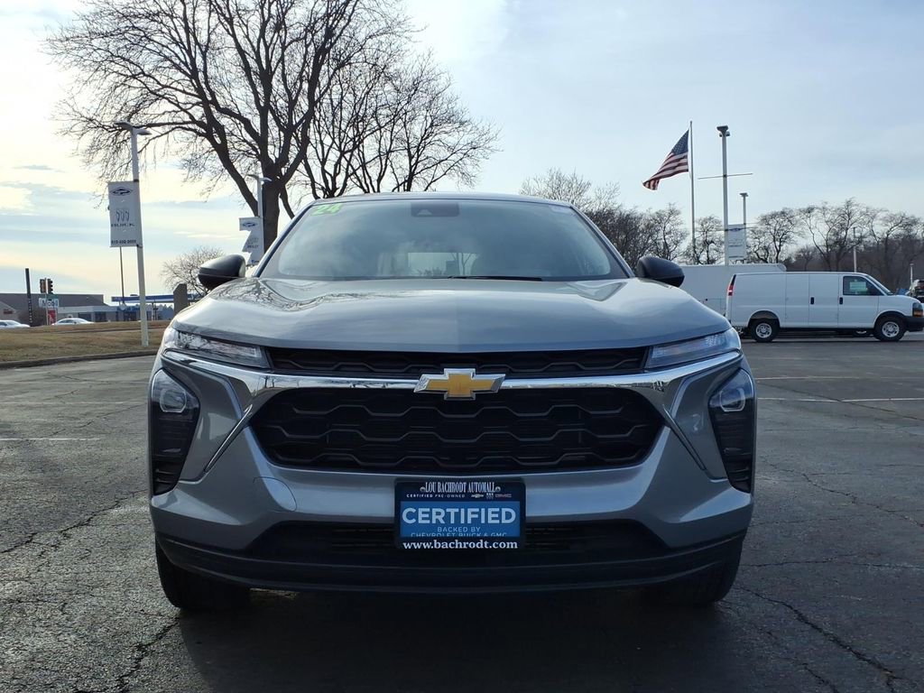 Certified 2024 Chevrolet Trax LS w/ Driver Confidence Package image 2