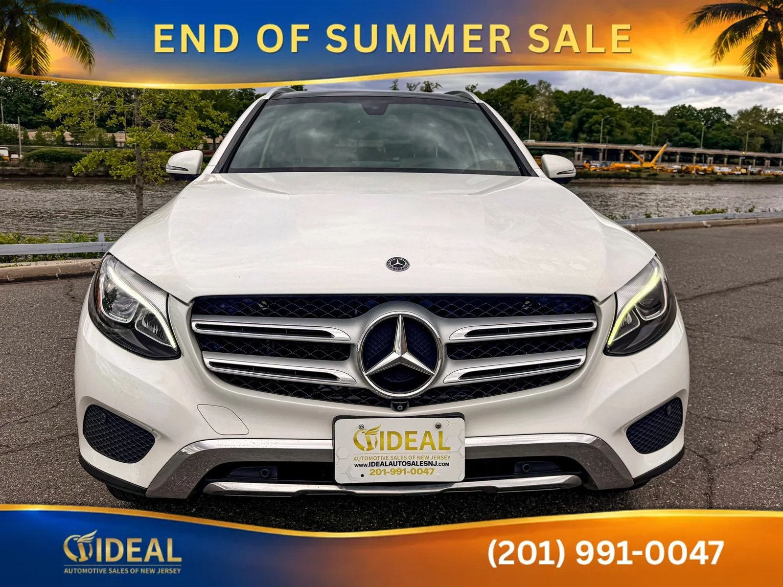 Used 2018 Mercedes-Benz GLC 300 4MATIC image 2