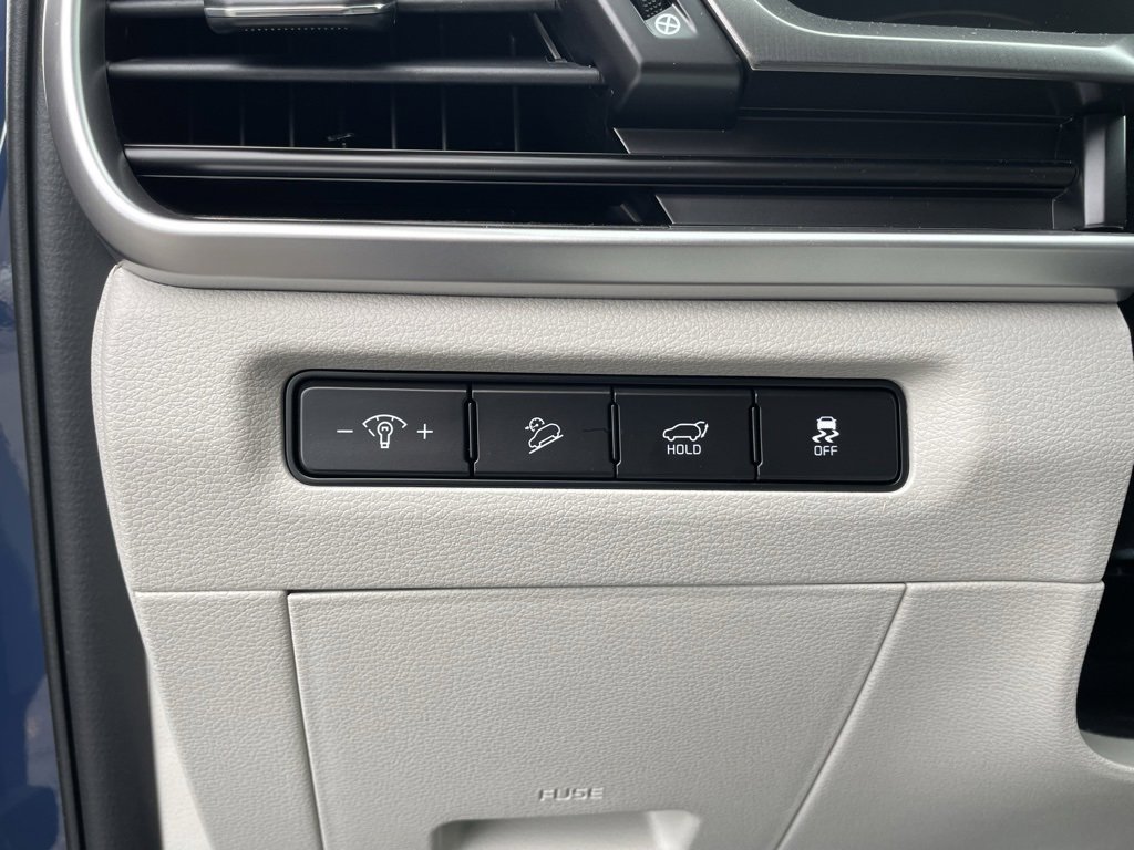 New 2025 Kia Telluride S image 13