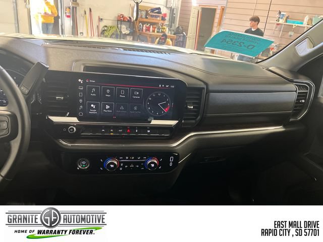Used 2024 GMC Sierra 1500 SLT AWD/4WD image 27