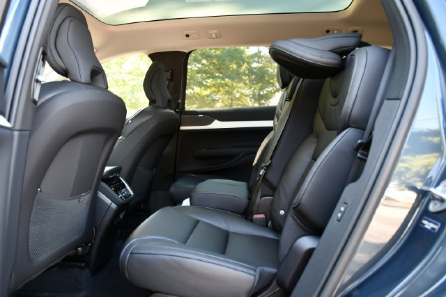 New 2026 Volvo EX90 Ultra AWD/4WD image 16