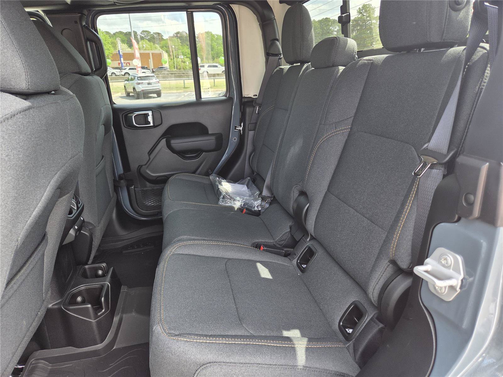 New 2025 Jeep Gladiator Sport AWD/4WD image 47