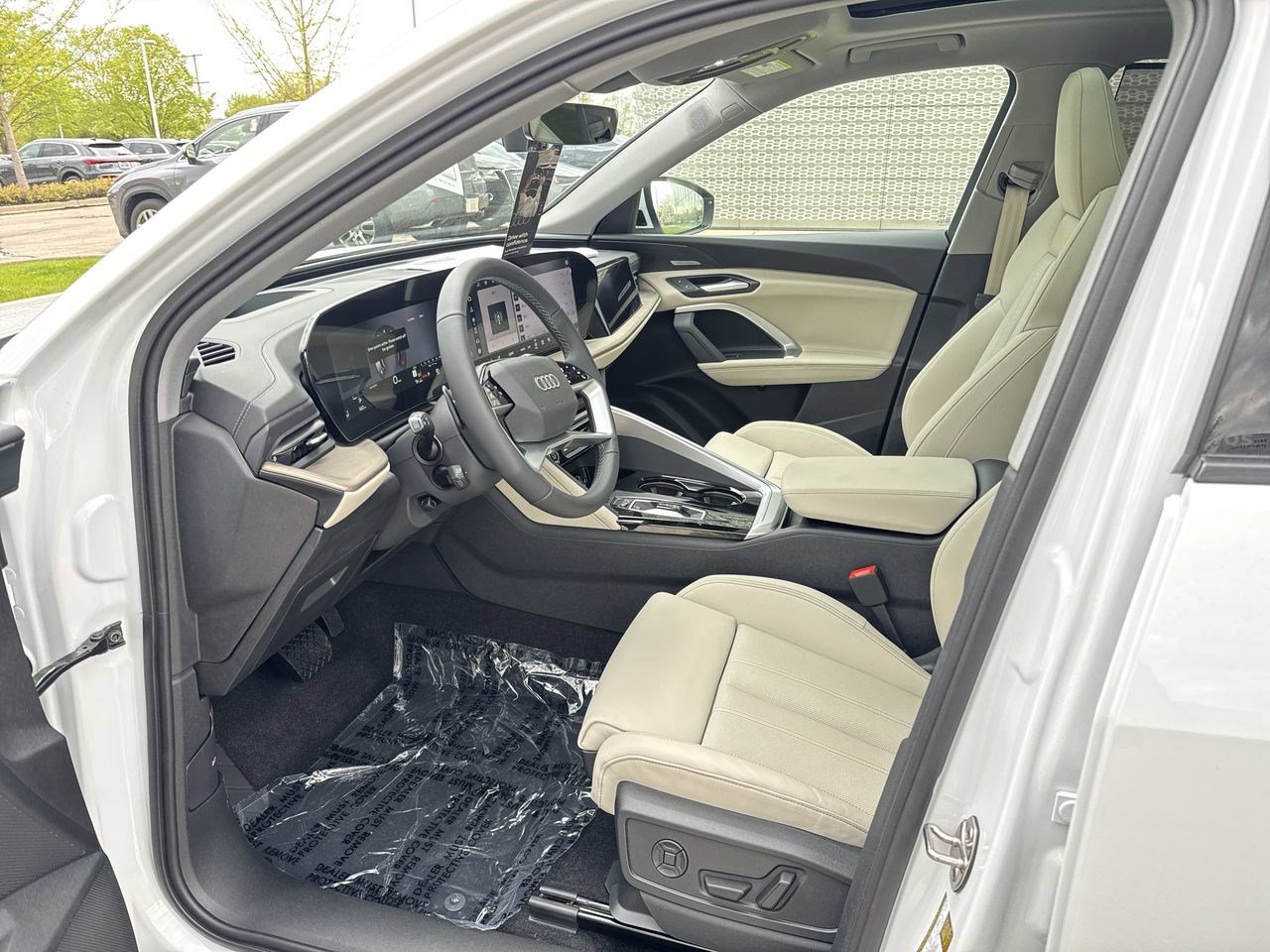 New 2026 Audi Q5 Premium Plus AWD/4WD image 2