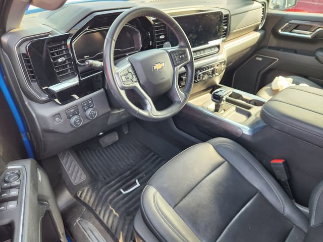 Used 2024 Chevrolet Silverado 1500 LTZ AWD/4WD image 9