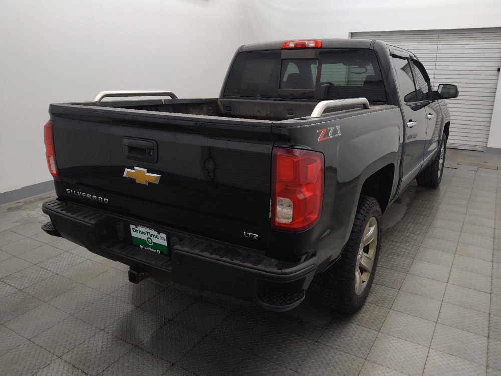 Used 2018 Chevrolet Silverado 1500 LTZ Z71 w/ LTZ Plus Package AWD/4WD image 7