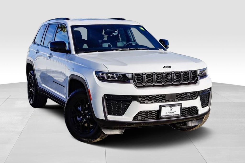 New 2026 Jeep Grand Cherokee Altitude AWD/4WD image 2