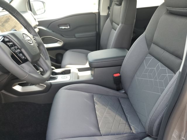 New 2027 Nissan Frontier SV w/ SV Convenience Package AWD/4WD image 17