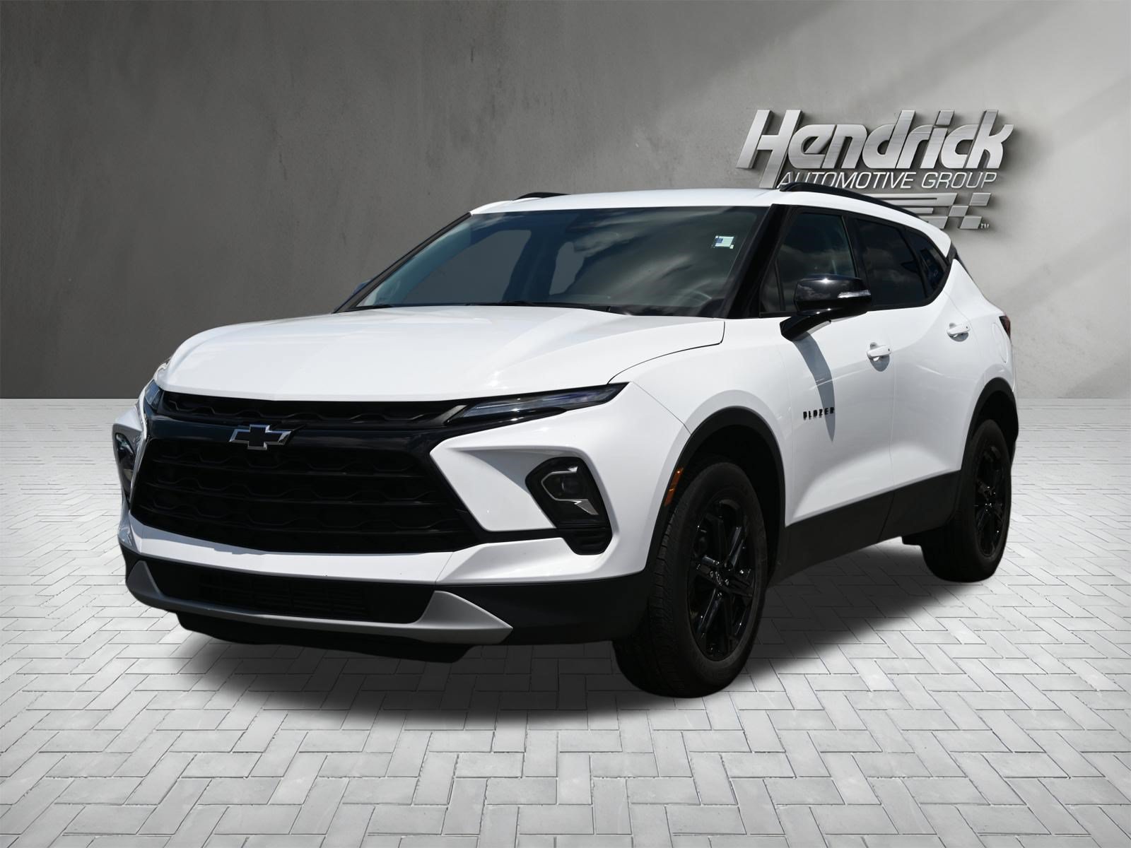 Used 2024 Chevrolet Blazer LT w/ Midnight/Sport Edition FWD image 5