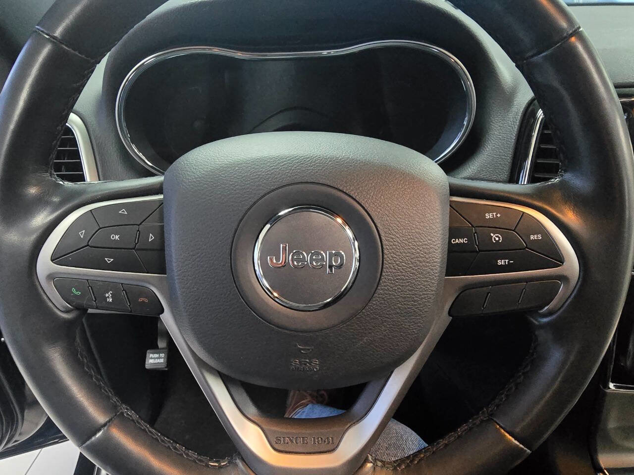 Used 2021 Jeep Grand Cherokee Limited AWD/4WD image 35