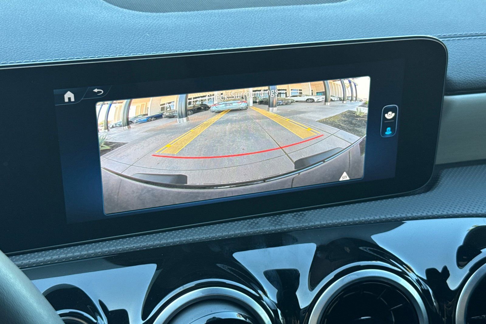 Certified 2025 Mercedes-Benz CLA 250 4MATIC image 21