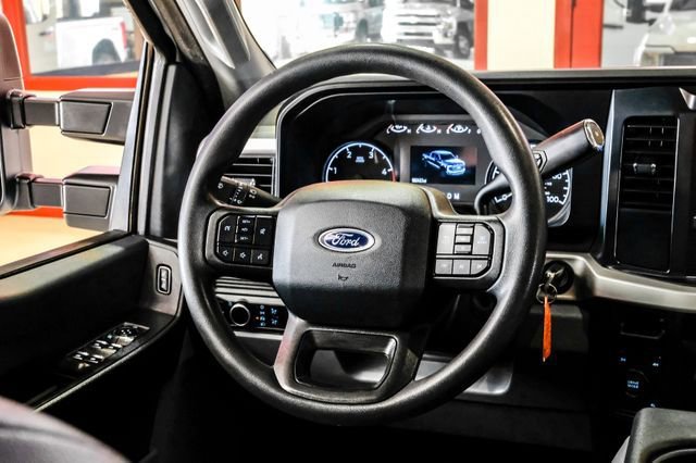Used 2025 Ford F350 XL w/ FX4 Off-Road Package image 15