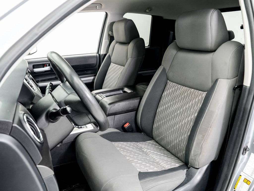 Used 2019 Toyota Tundra SR5 w/ TRD Off Road Package image 5