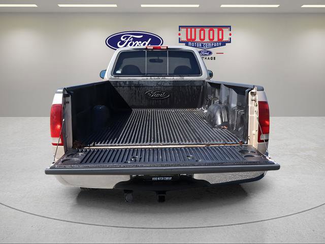 Used 1997 Ford F150 Lariat RWD image 4