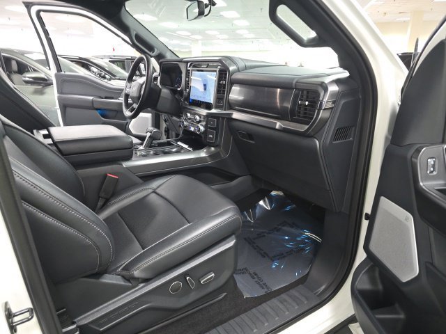 Used 2025 Ford F150 Lariat w/ Equipment Group 502A High AWD/4WD image 26