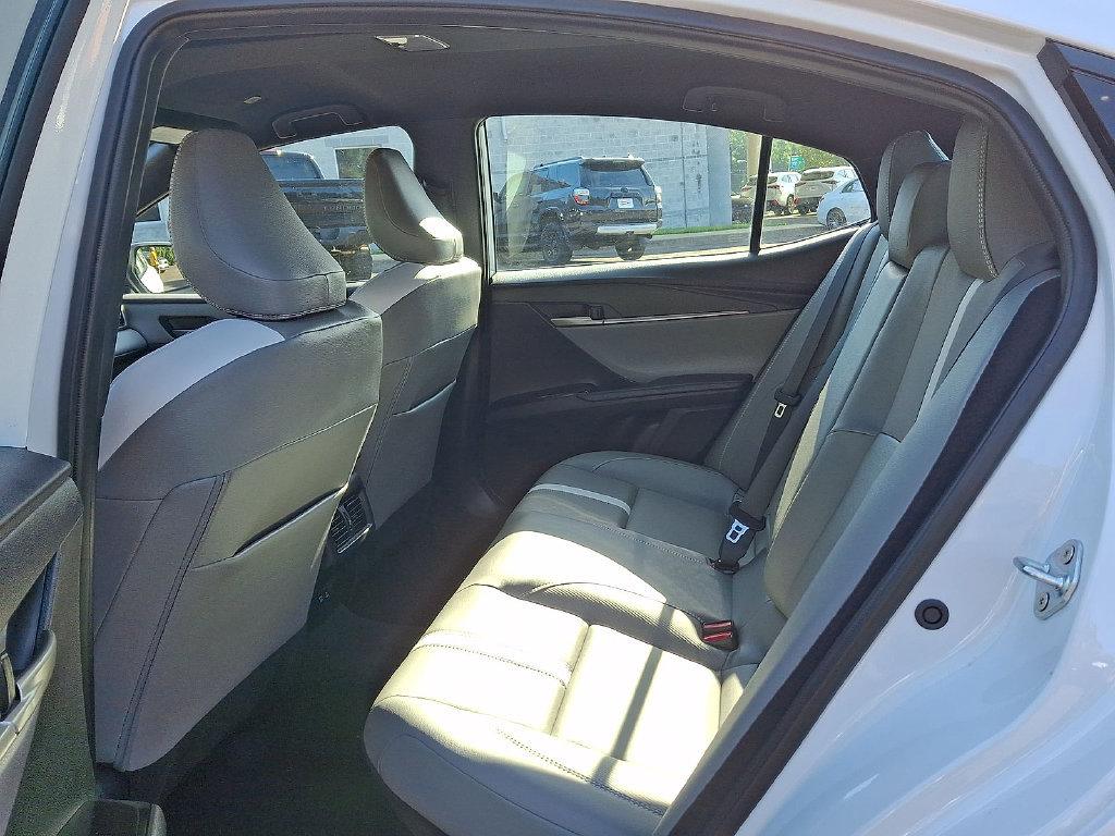 Certified 2026 Toyota Camry SE w/ Convenience Package FWD image 25