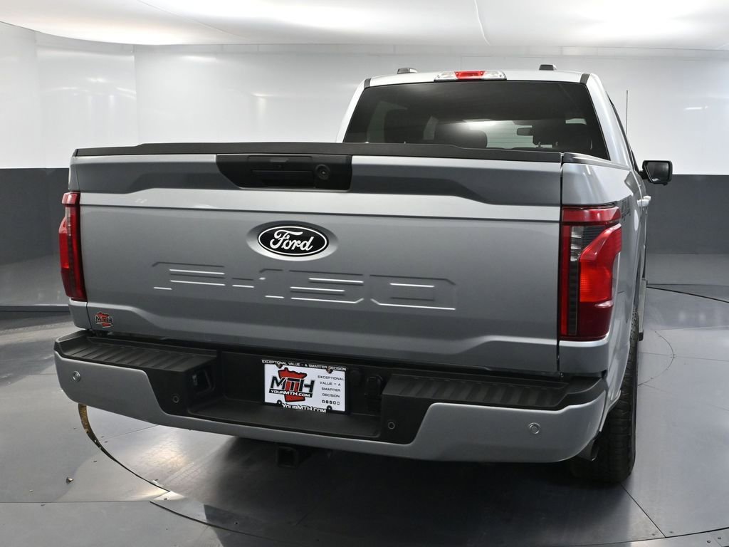 Used 2024 Ford F150 XLT w/ XLT Black Appearance Package image 7