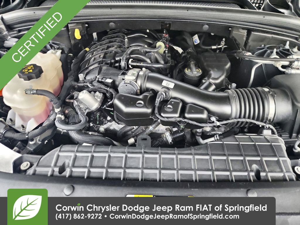 Certified 2025 Jeep Grand Cherokee L Limited w/ Black Appearance Package image 26