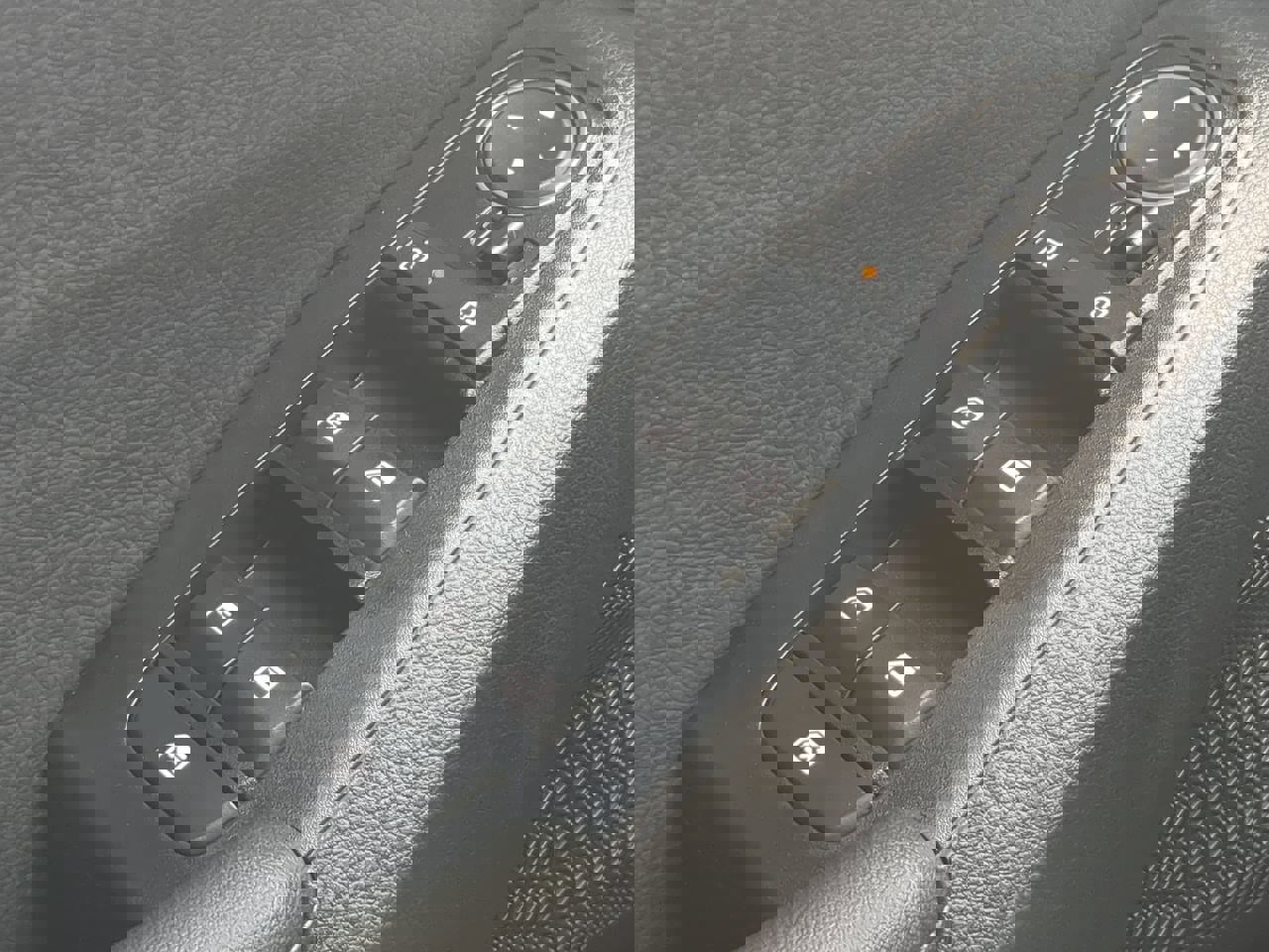 New 2026 Kia Seltos S image 22