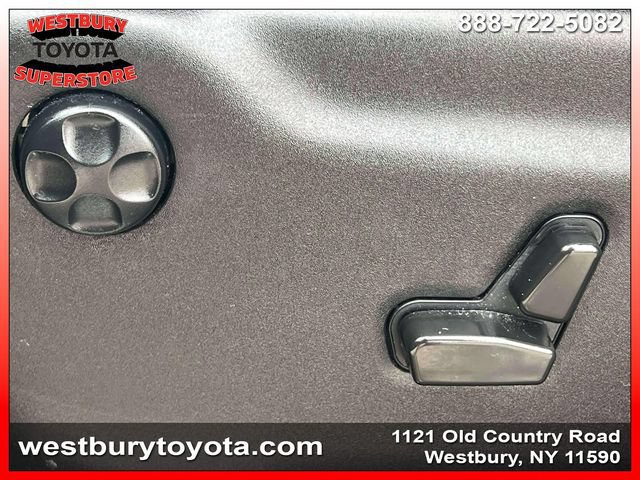 Used 2021 Jeep Grand Cherokee Limited AWD/4WD image 22