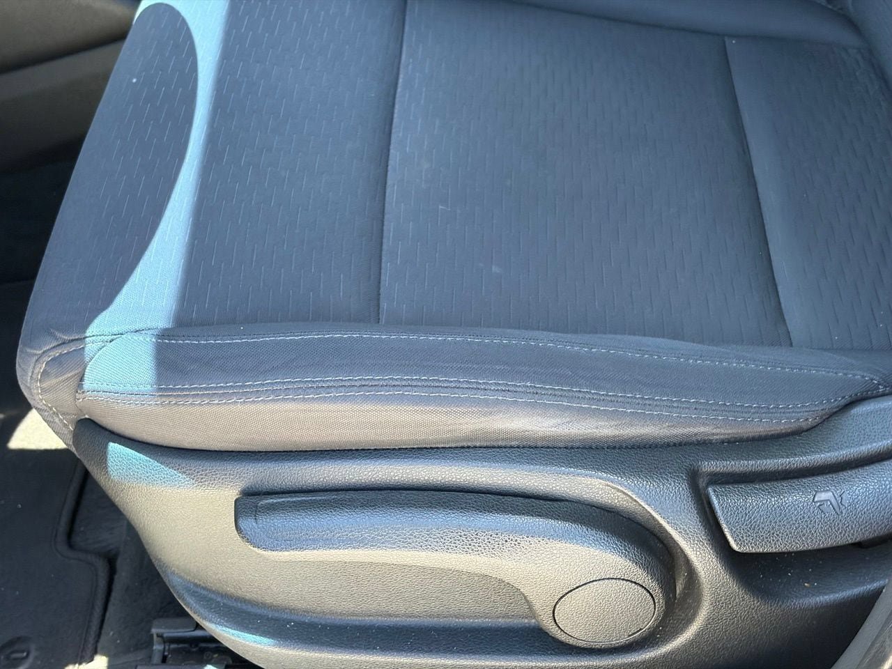 Used 2021 Hyundai Tucson SE w/ Cargo Package FWD image 5