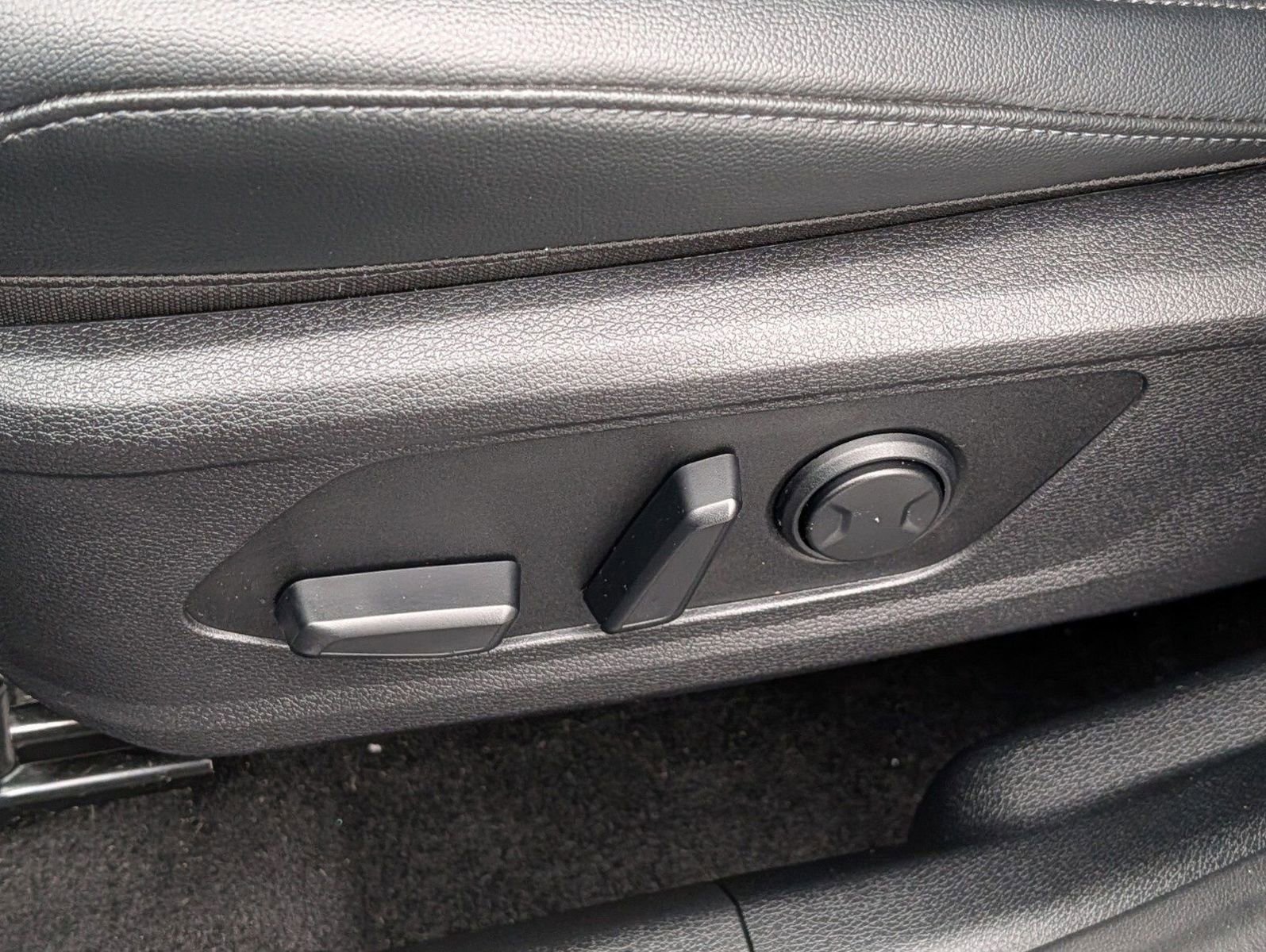 Used 2023 Kia Sportage X-Line w/ X-Line Premium Package image 19