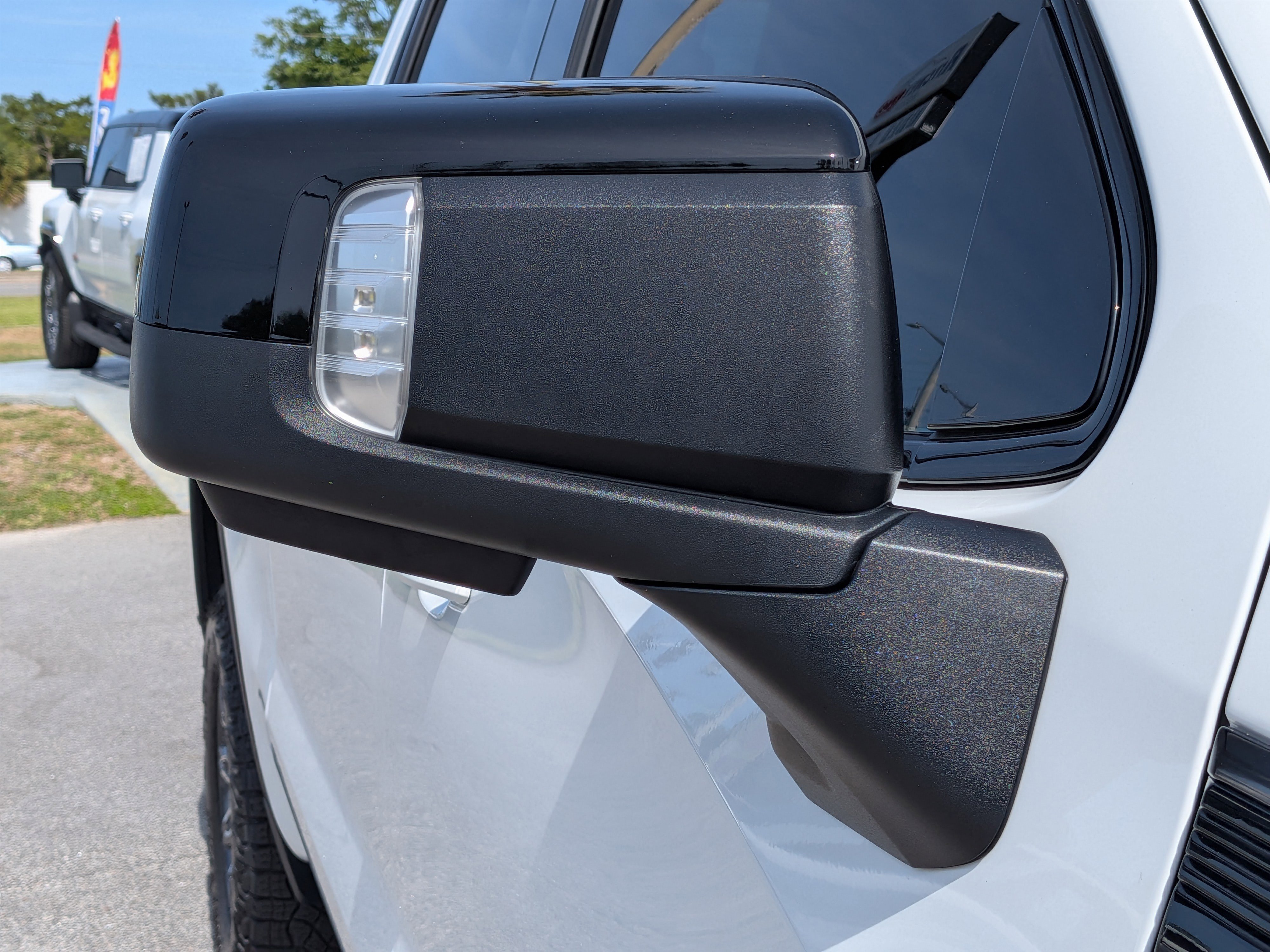Certified 2024 GMC Sierra 1500 AT4 w/ Technology Package AWD/4WD image 11