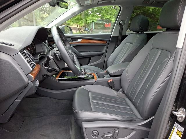 Used 2023 Audi Q5 2.0T Premium Plus w/ Premium Plus Package AWD/4WD image 13