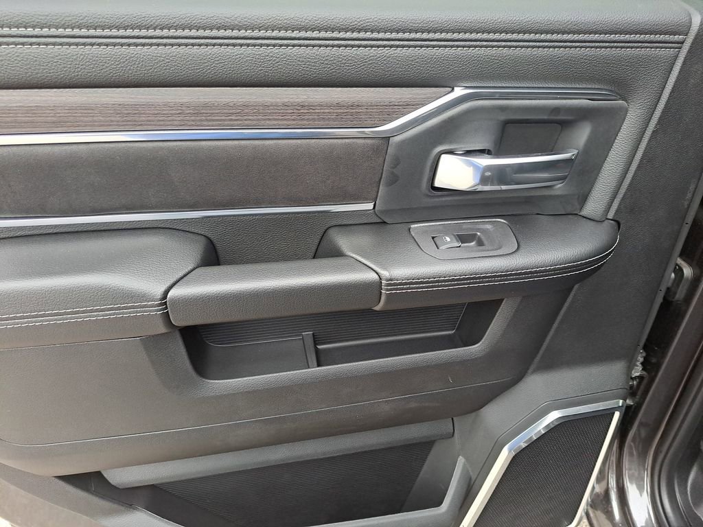 New 2026 RAM 2500 Laramie w/ Night Edition image 18